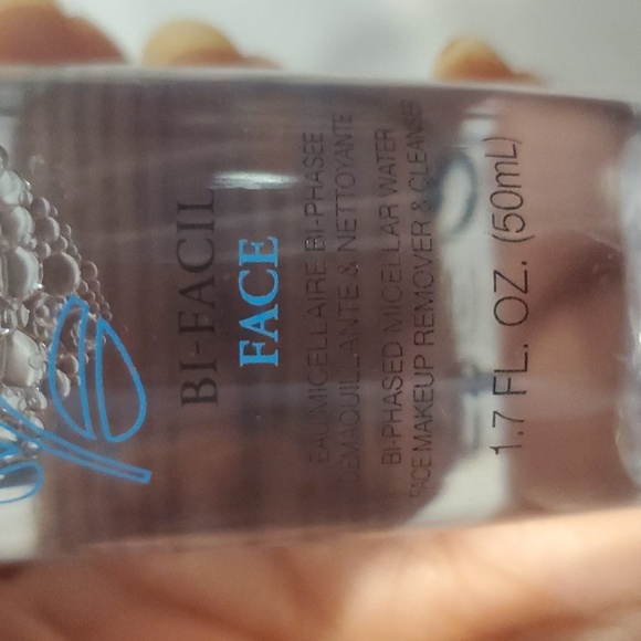 NWOT LANCOME BI-FACIAL FACE MAKE UP REMOVER - Picture 2 of 3
